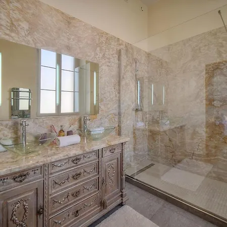 Immogroom - T5 De Standing - 130m - Terrace - Parking - Ac Daire Cannes