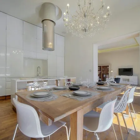 Immogroom - T5 De Standing - 130m - Terrace - Parking - Ac Daire