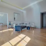 Upstays Republique Terrace 130m Apartament *
